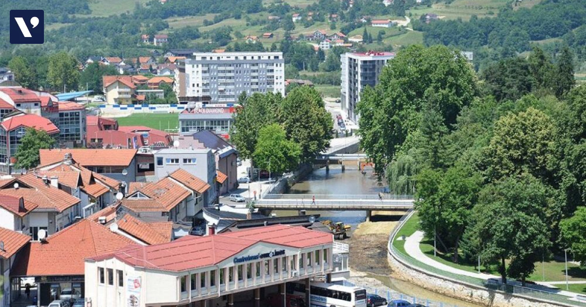 Općina Kiseljak: Nije zabranjeno praćenje utakmica, ali javno okupljanje na trgu nije moguće zbog radova - povezana fotografija