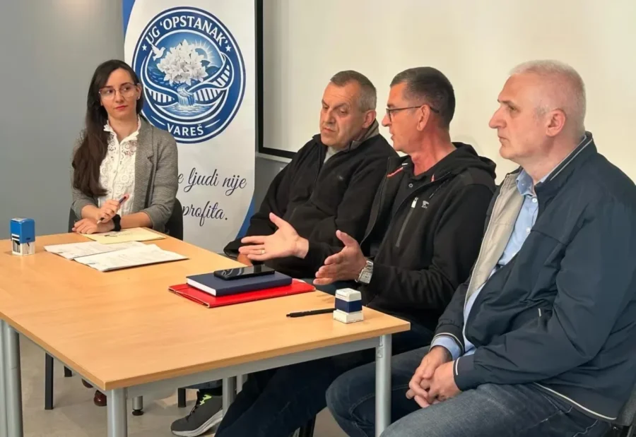 Olovo u krvi: Javno potpisivanje kaznenih prijava