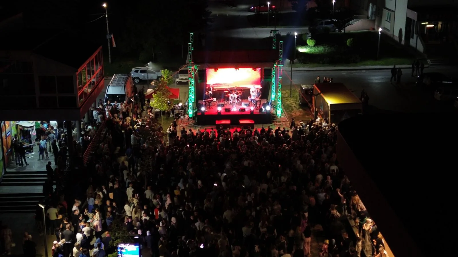 Bajramski koncert na Gradskom trgu u Vitezu - povezana fotografija