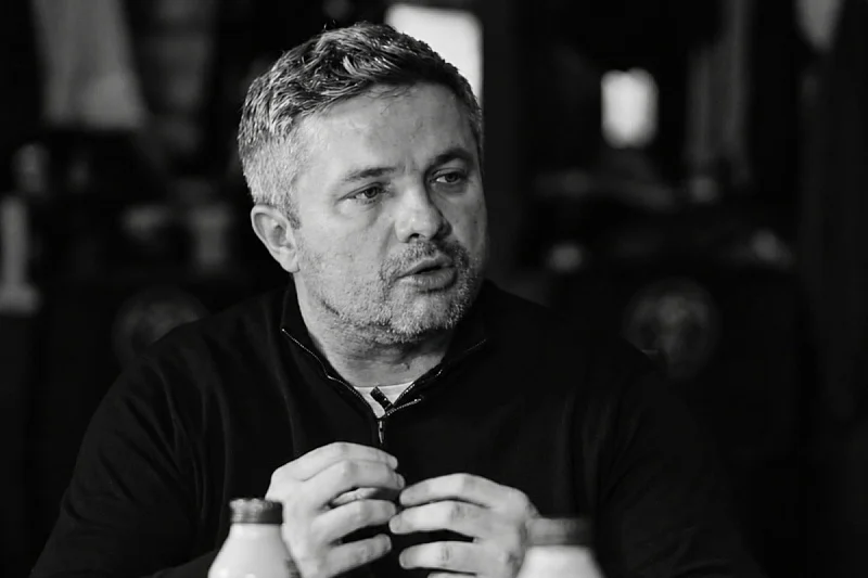 Preminuo poznati sportski novinar Edin Avdić - povezana fotografija